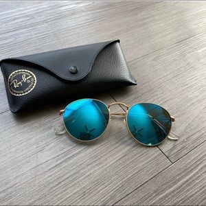 Ray-Ban polarized round mirrored sunglasses